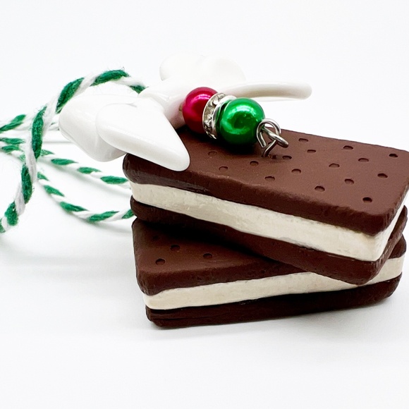 Handmade Ice Cream Sandwich Ornament – Polymer Clay Christmas Tree Decoration - Picture 5 of 10